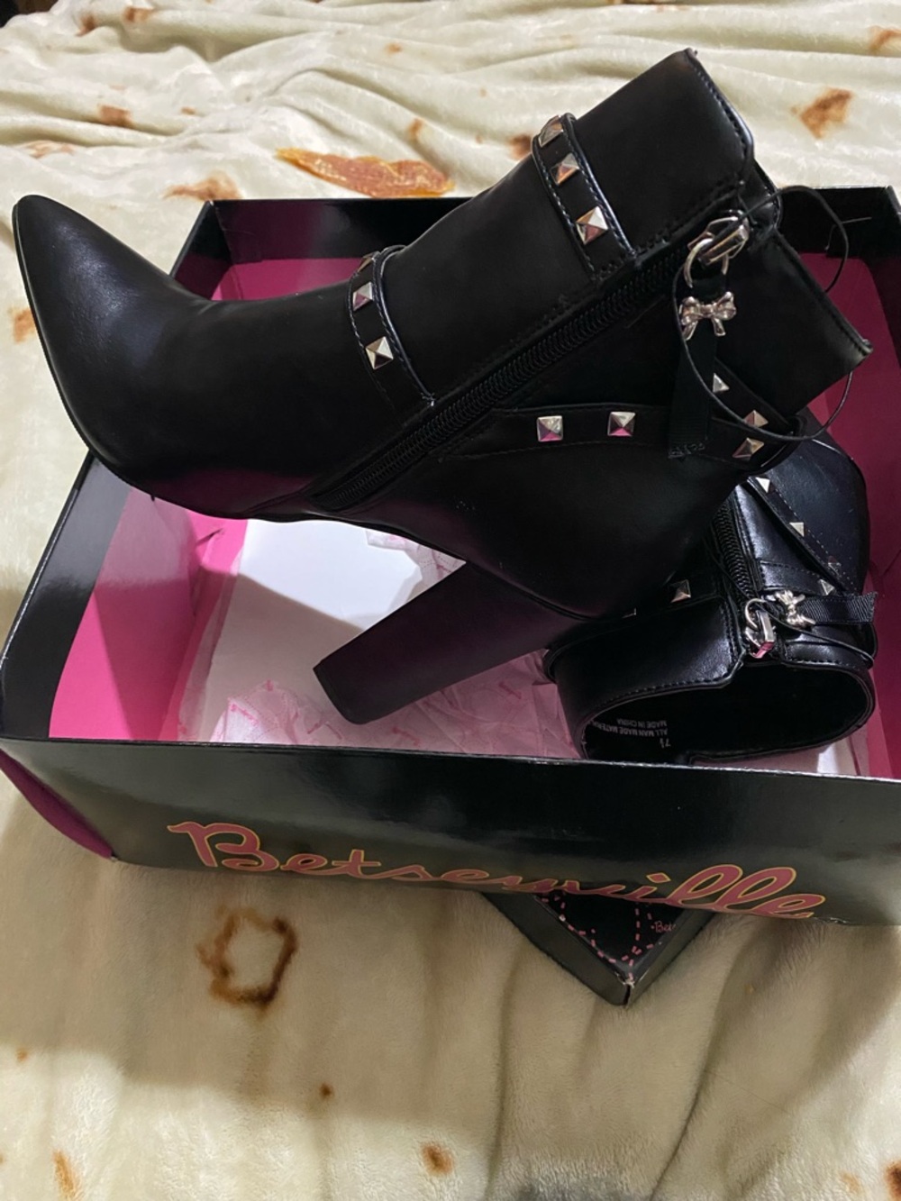 Betsey Johnson Black Studded Strap Ankle Booties - Picture 6 of 7